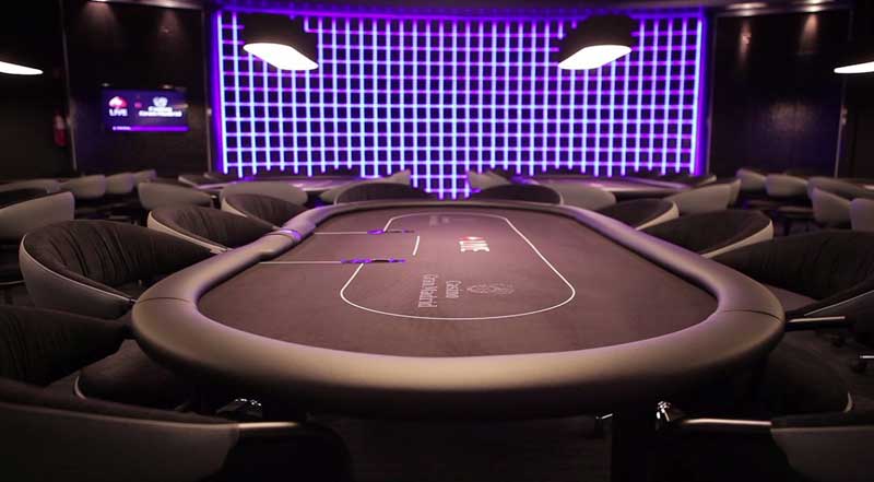 offline poker room